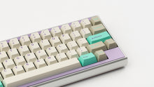 Load image into Gallery viewer, GMK CYL Hyperbeige on a Keycult ZERO keyboard close up of right side