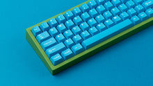 Load image into Gallery viewer, GMK CYL Unobtanium Blue keycap set