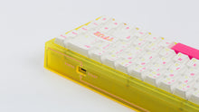 Load image into Gallery viewer, yellow tfue edition case with keycaps usb type c port